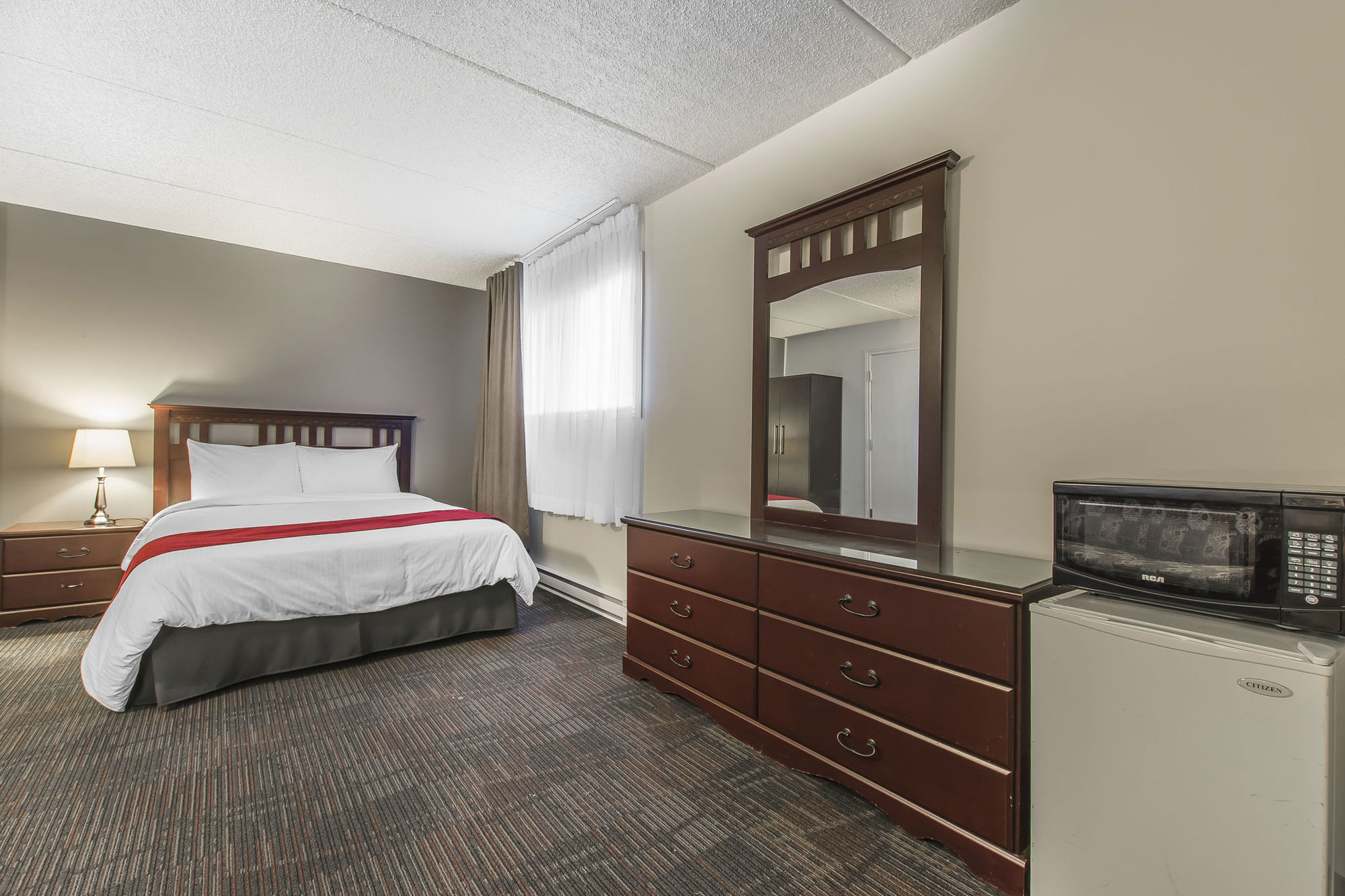 Hotel Le Principal Granby Δωμάτιο φωτογραφία