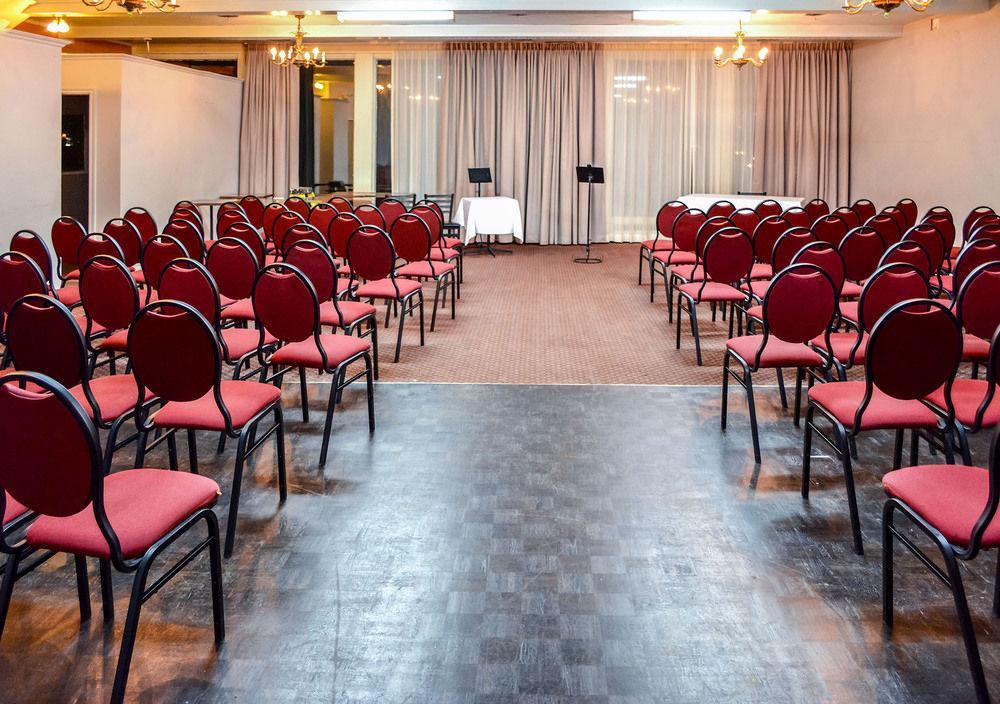Hotel Le Principal Granby Εξωτερικό φωτογραφία